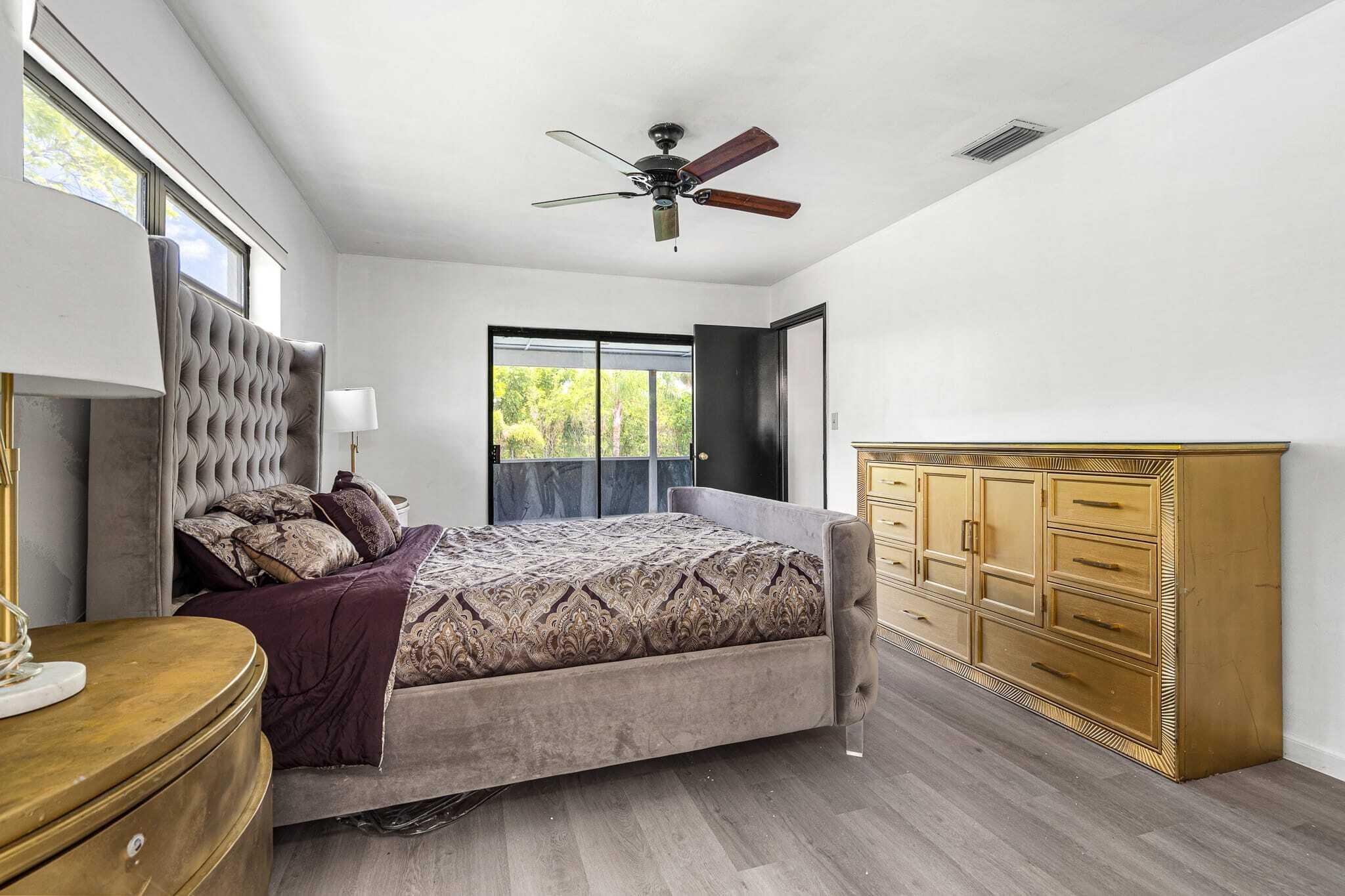 FOREST HILLS SOUTH - Residential