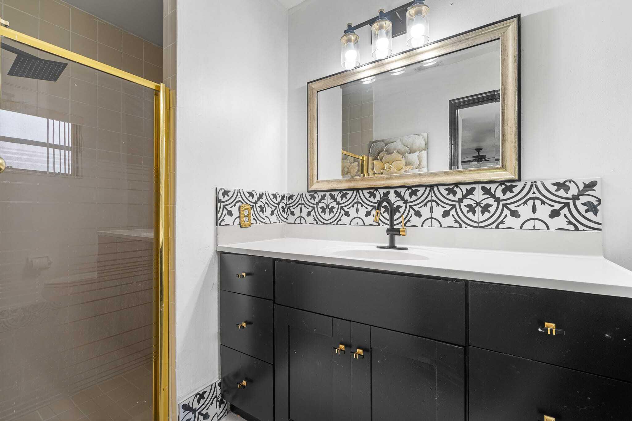 FOREST HILLS SOUTH - Residential