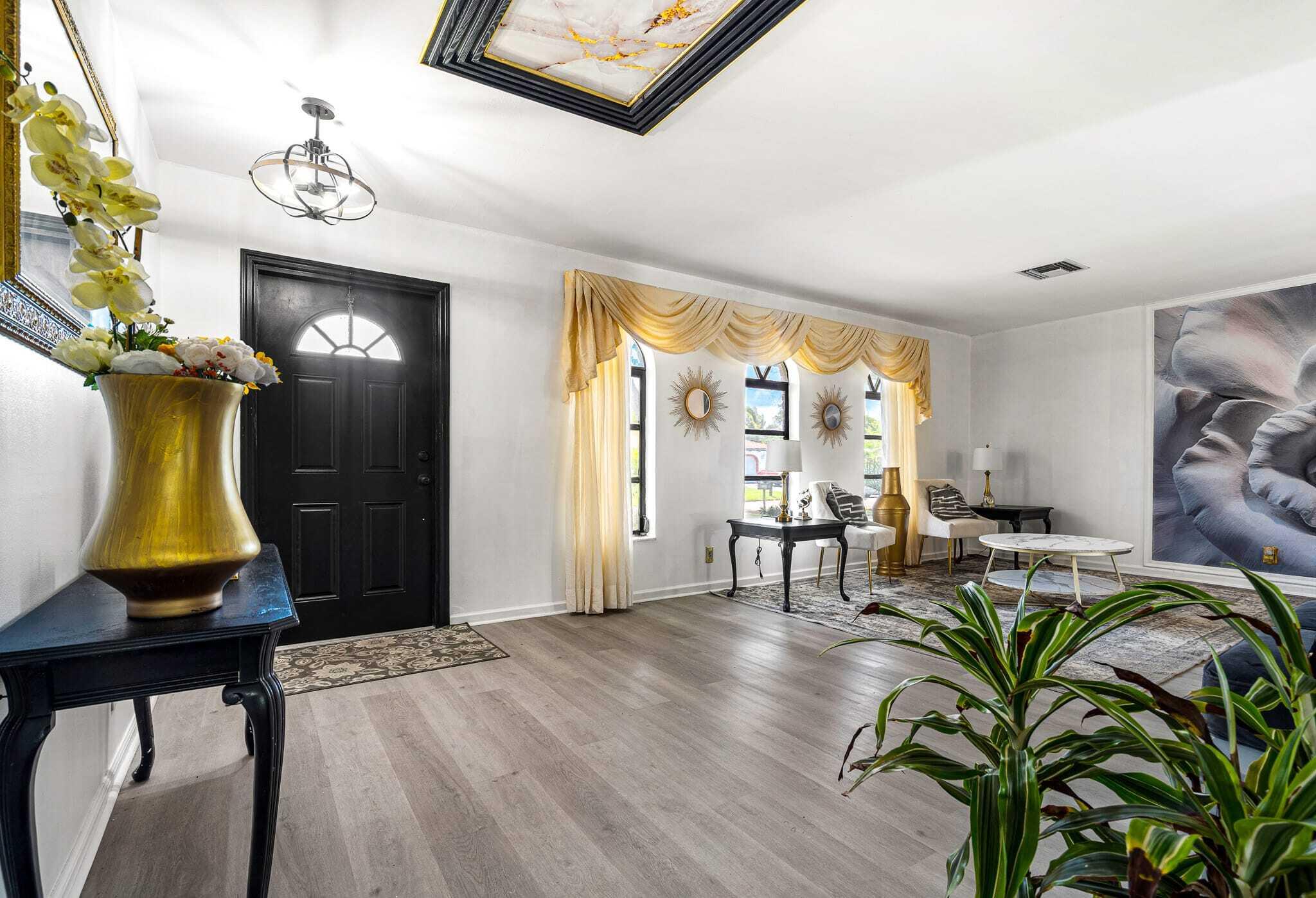 8548 NW 24th Court
