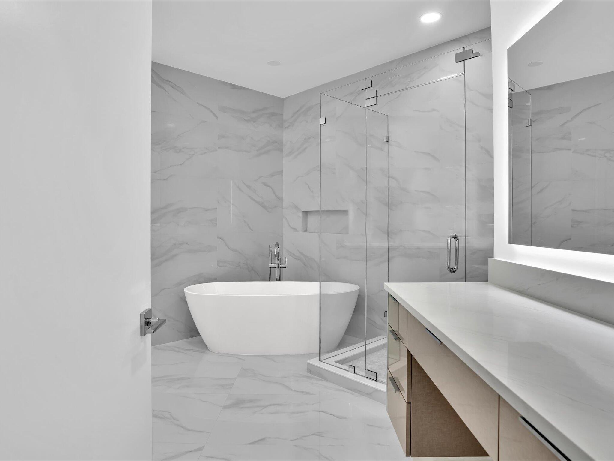 FRENCHMANS CREEK - Residential