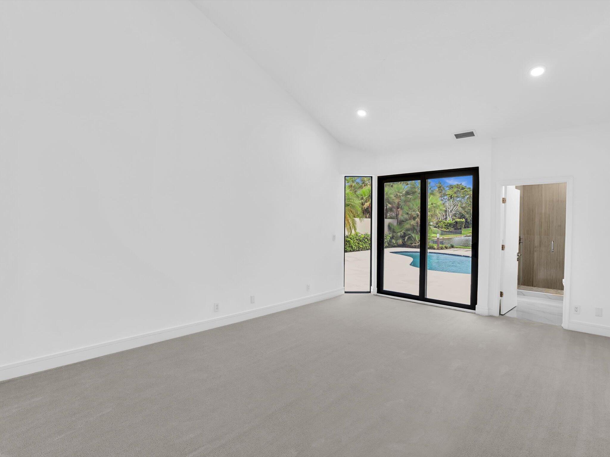 FRENCHMANS CREEK - Residential