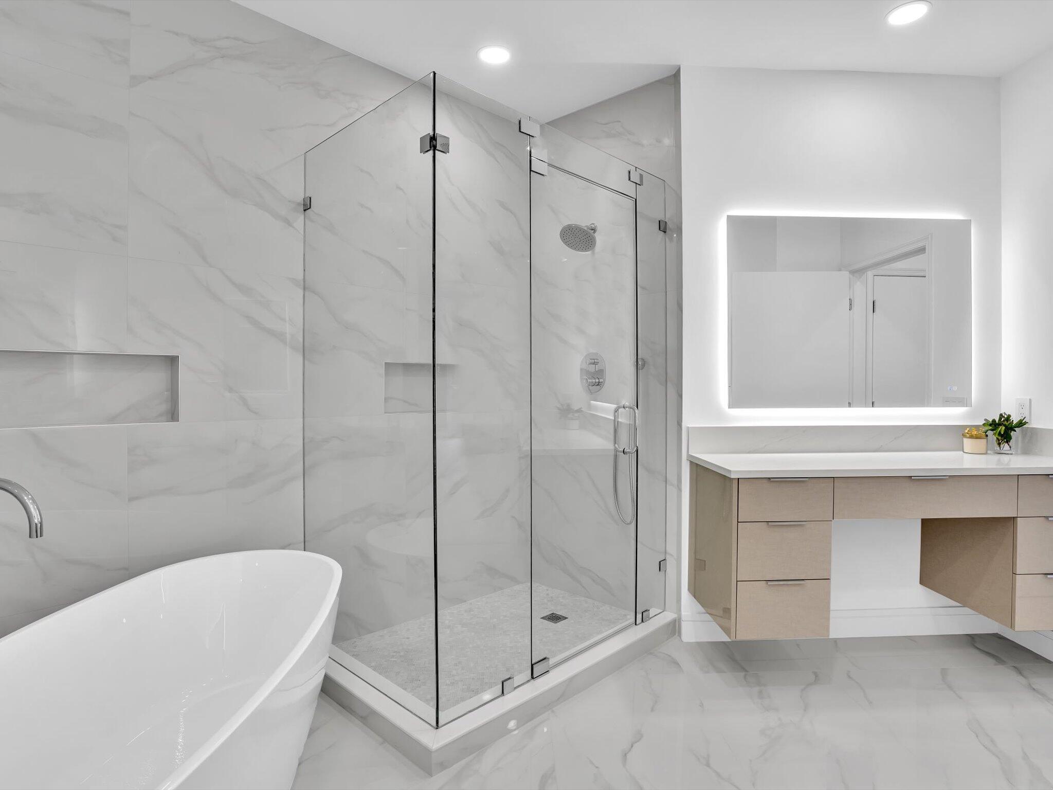 FRENCHMANS CREEK - Residential