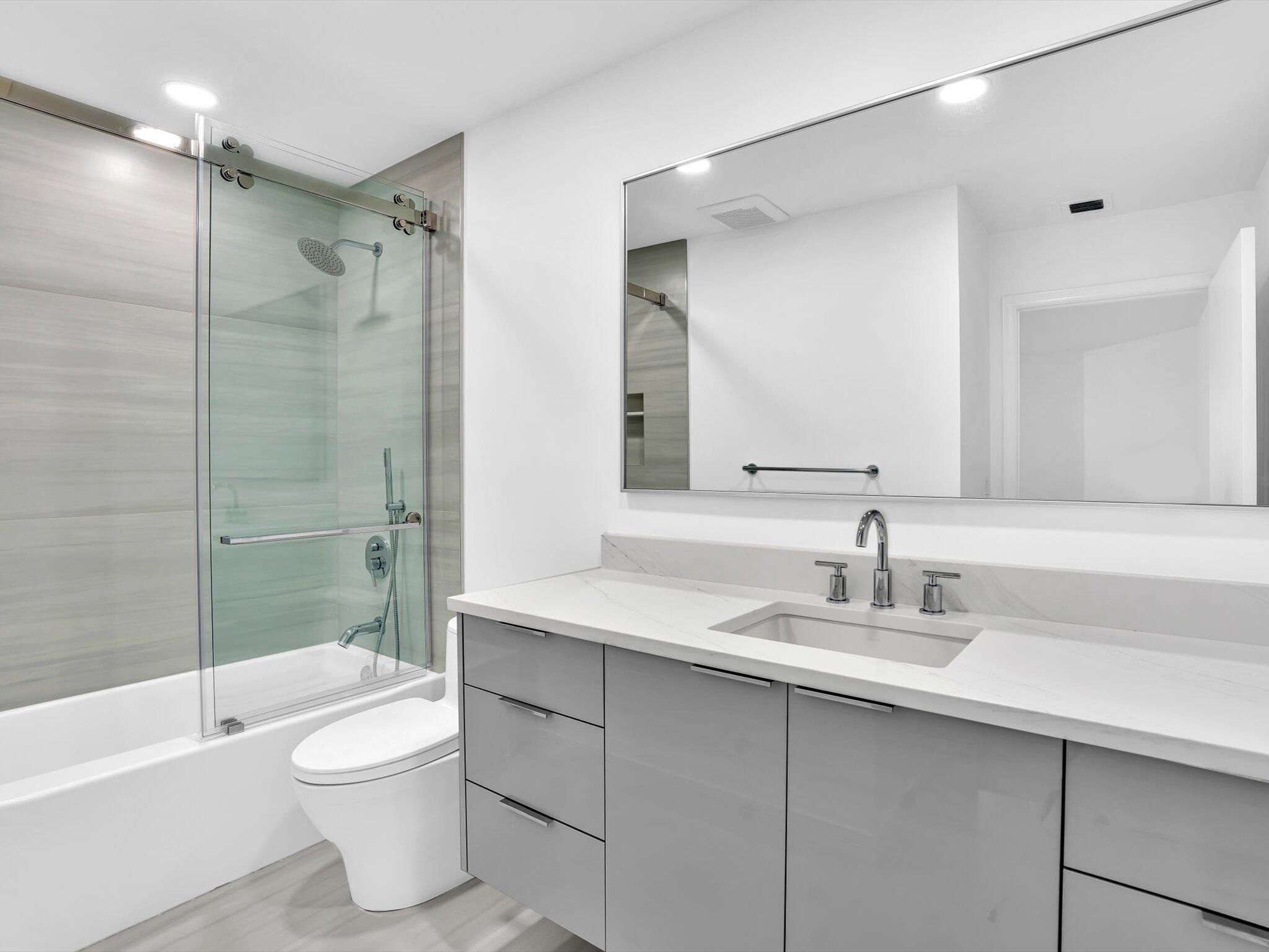 FRENCHMANS CREEK - Residential