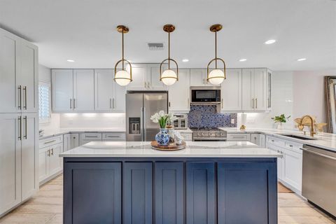 7125 Gulf of Mexico 22 Longboat Key FL 34228