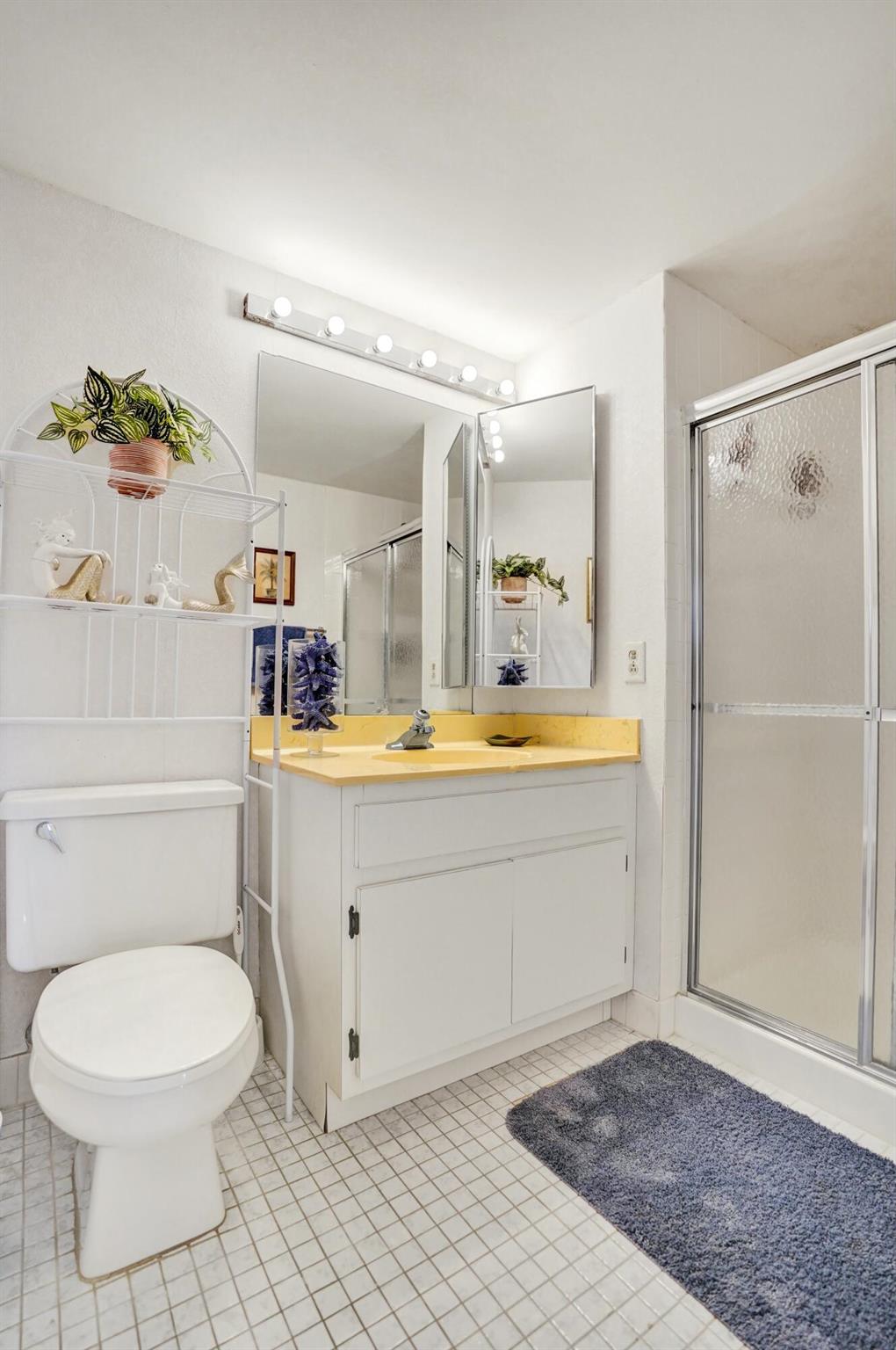 STRATFORD AT HUNTERS RUN - Residential