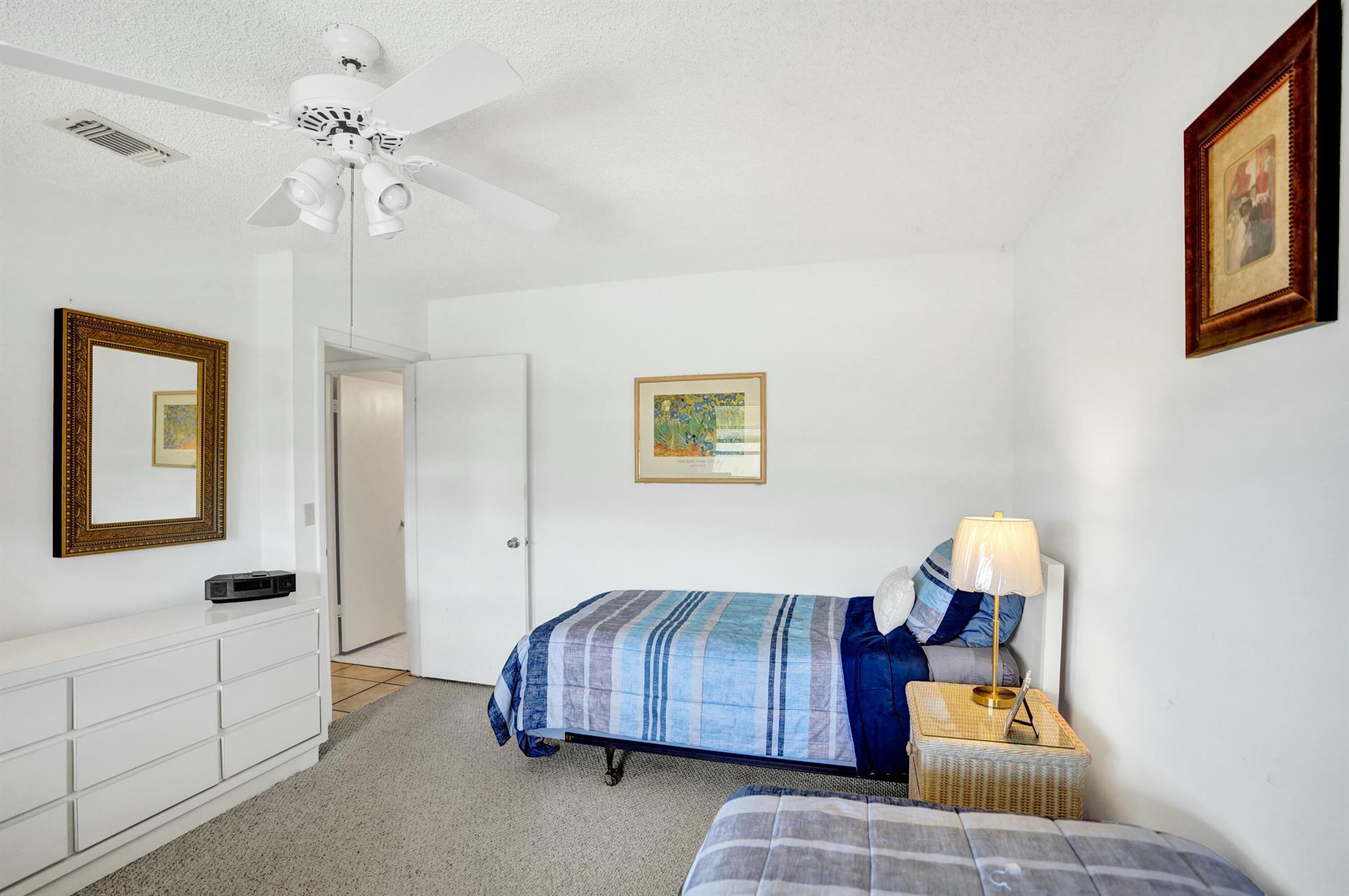 STRATFORD AT HUNTERS RUN - Residential