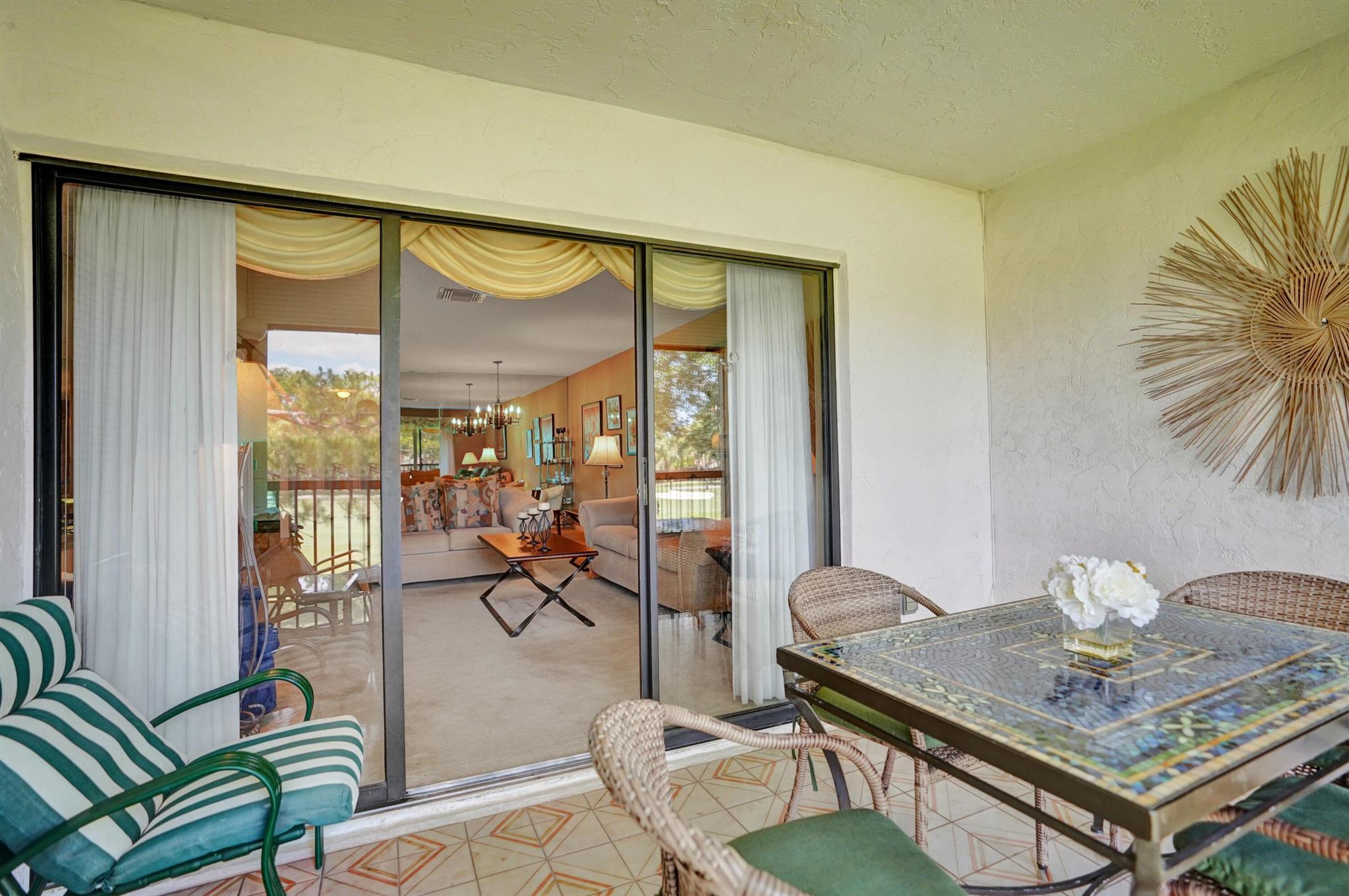 STRATFORD AT HUNTERS RUN - Residential