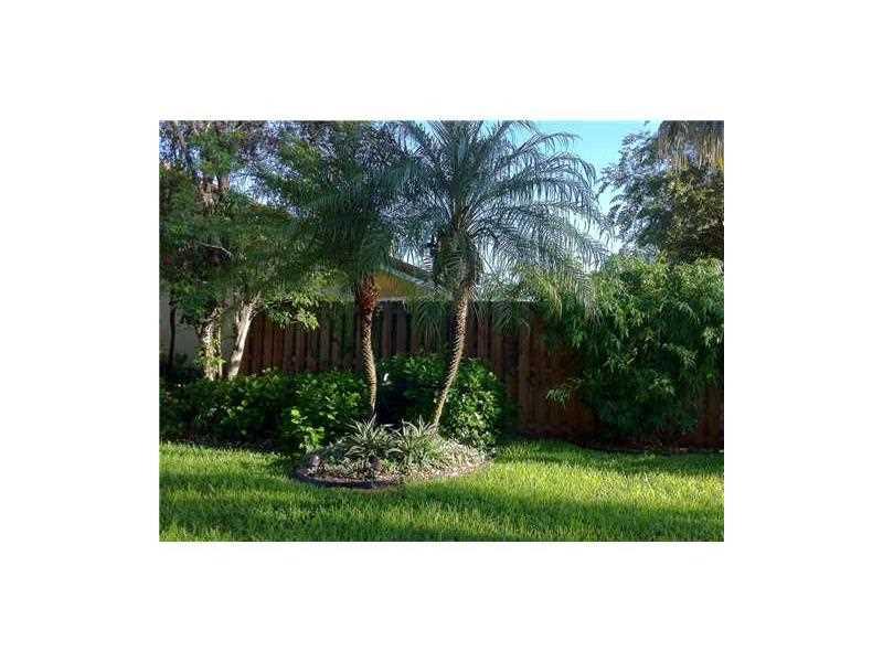 JACARANDA LAKES SECTION 1 - Residential Lease