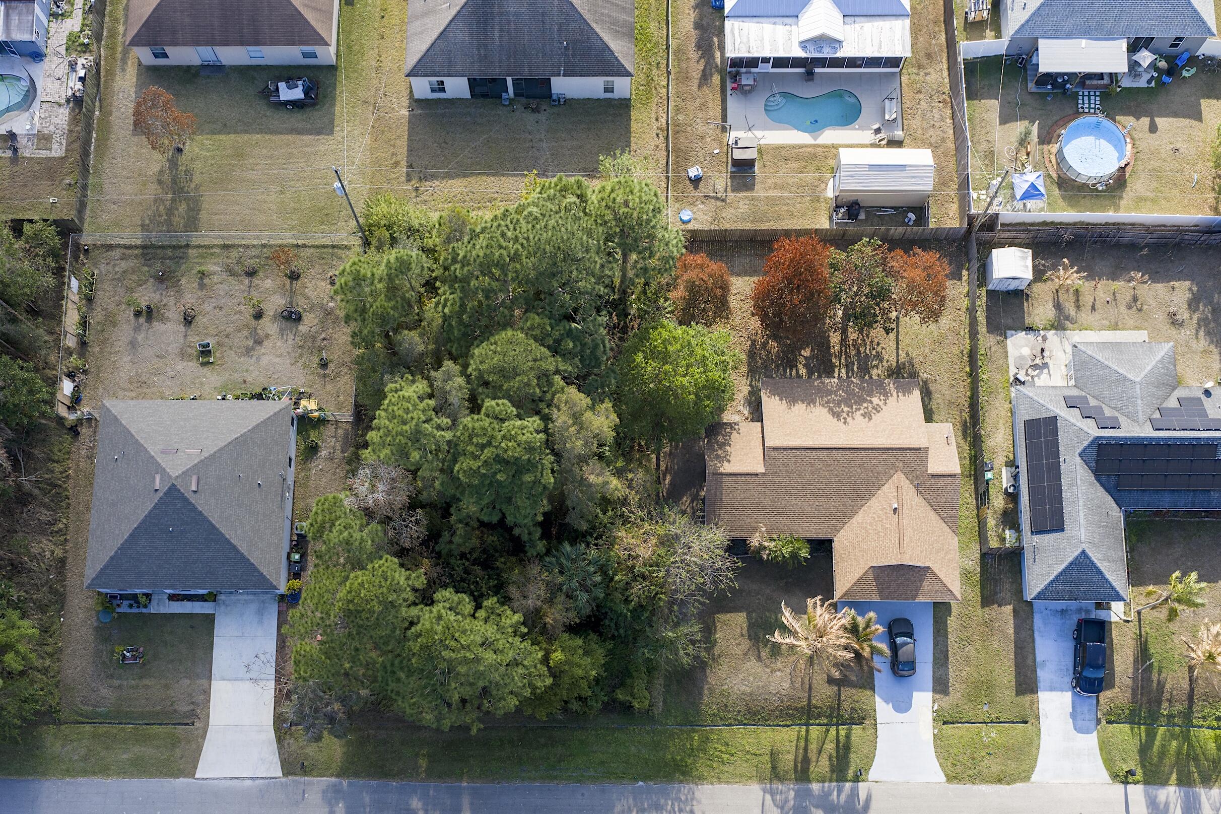 PORT ST LUCIE SECTION 13 - Land