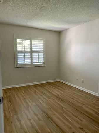 SAVANNAS CLUB CONDO - Residential Lease