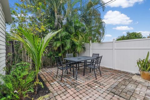 A home in Wilton Manors