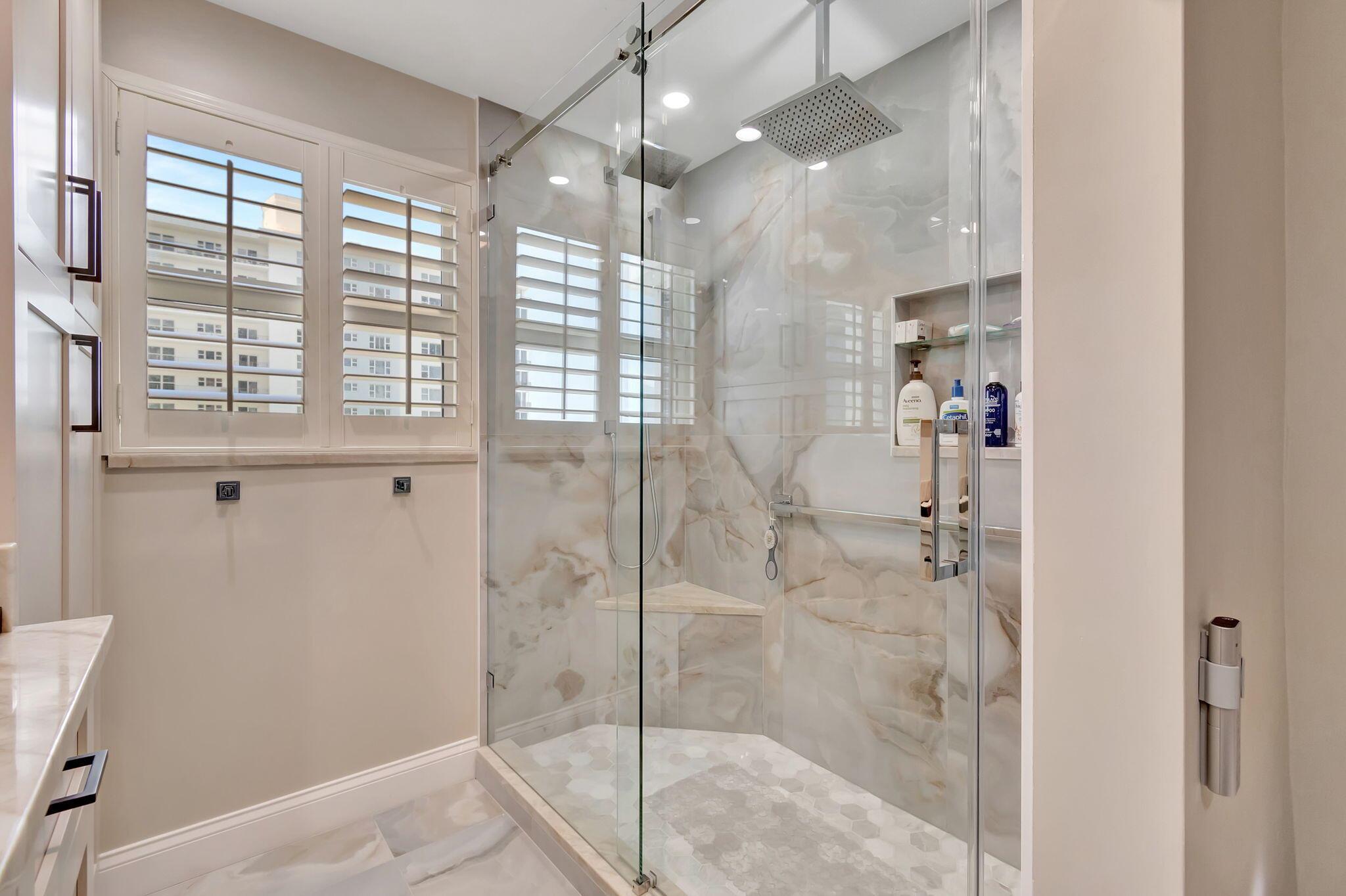 Seagate Towers - Residential