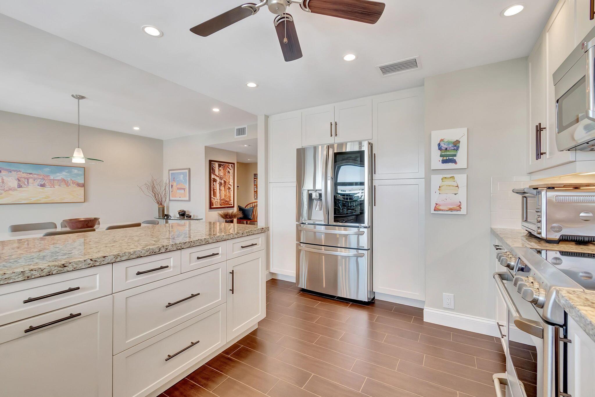 Seagate Towers - Residential