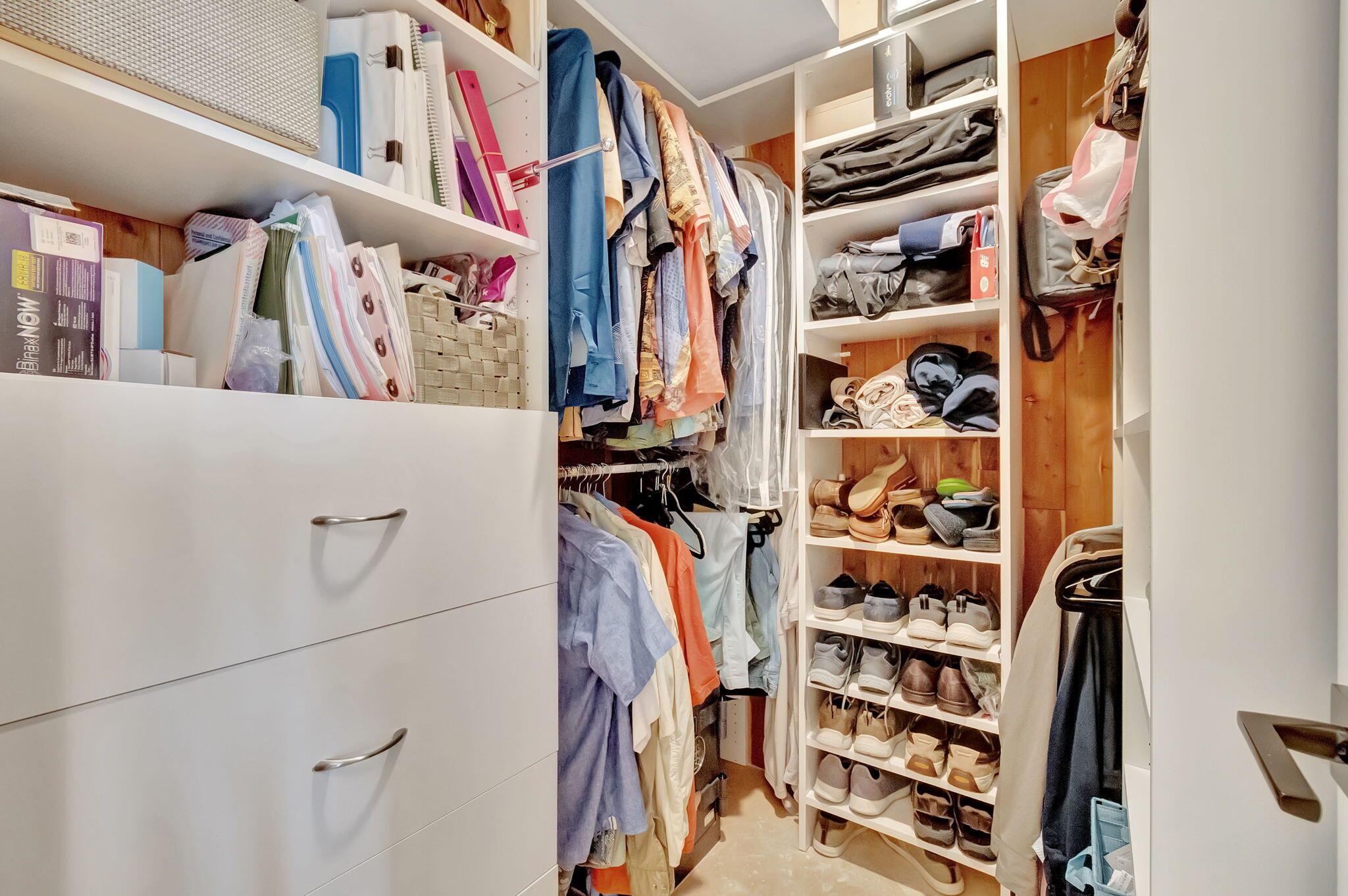 Seagate Towers - Residential