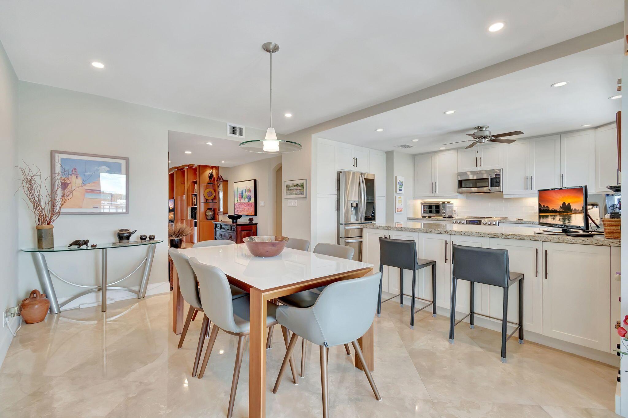 Seagate Towers - Residential