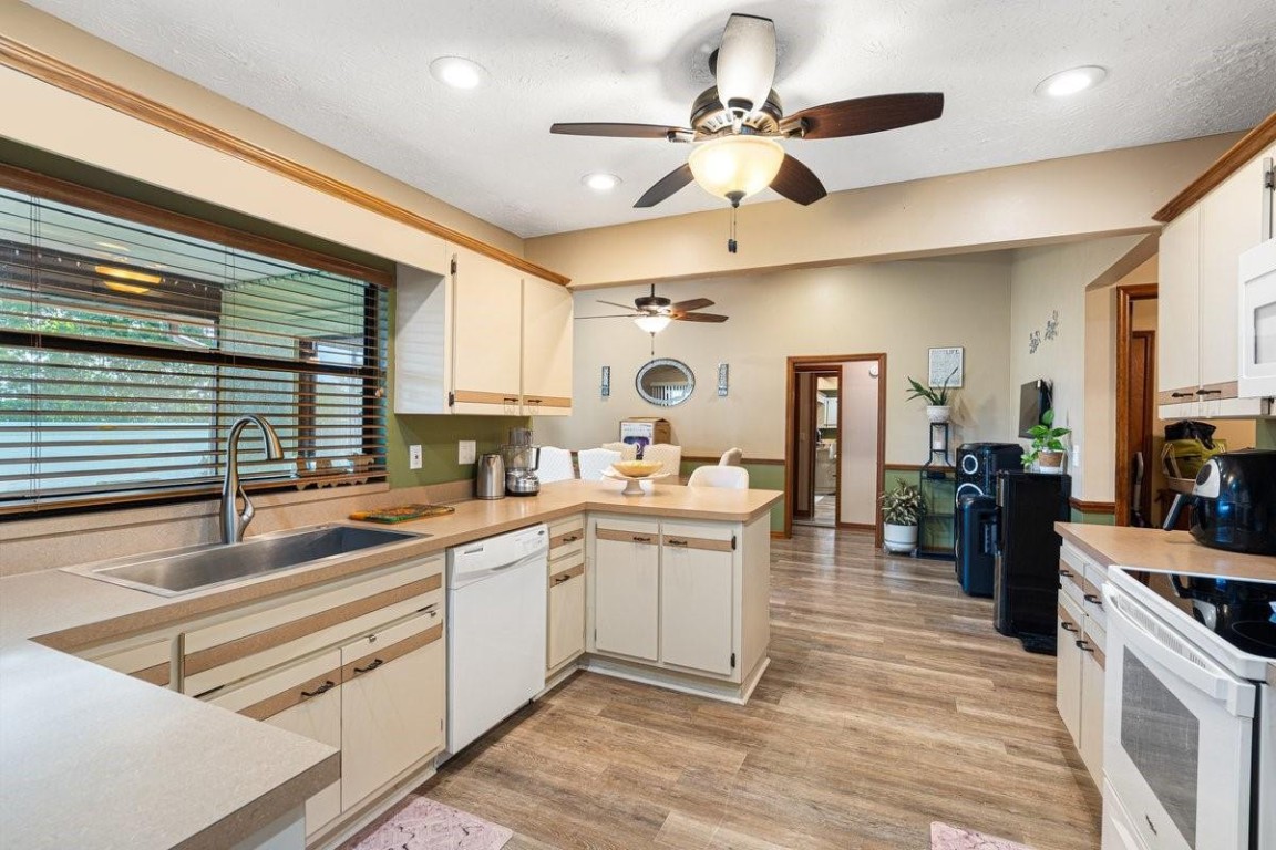 PORT ST LUCIE SECTION 24 - Residential