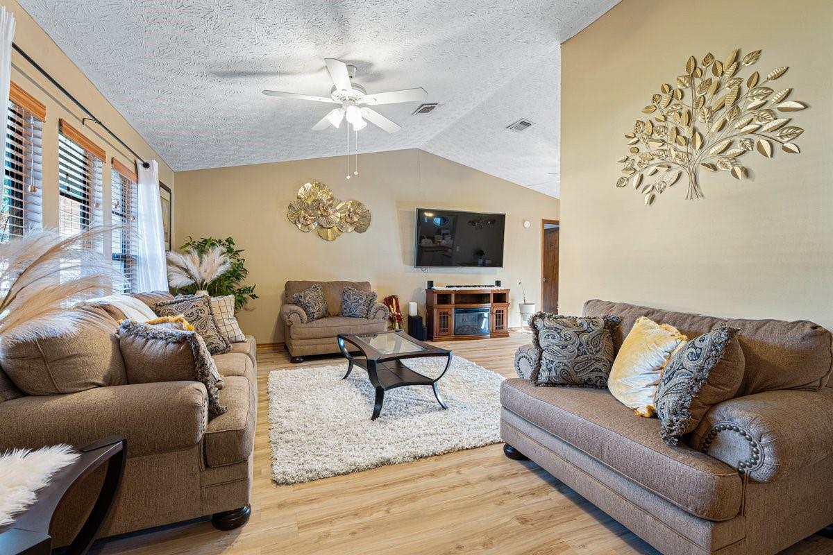 PORT ST LUCIE SECTION 24 - Residential