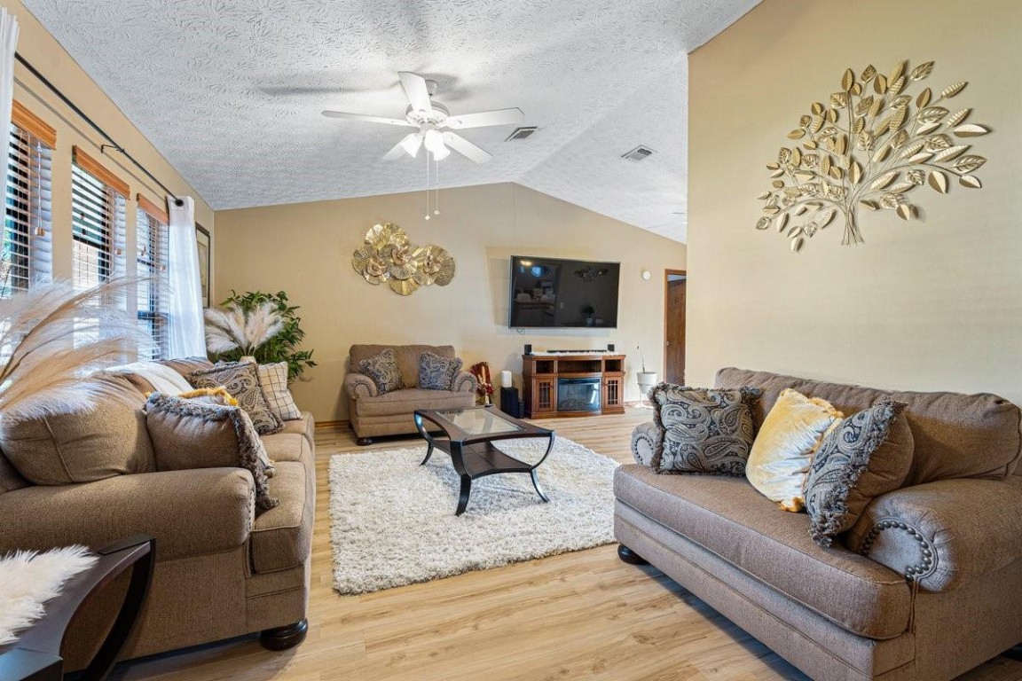 PORT ST LUCIE SECTION 24 - Residential