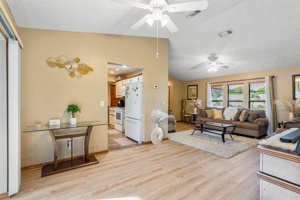 PORT ST LUCIE SECTION 24 - Residential