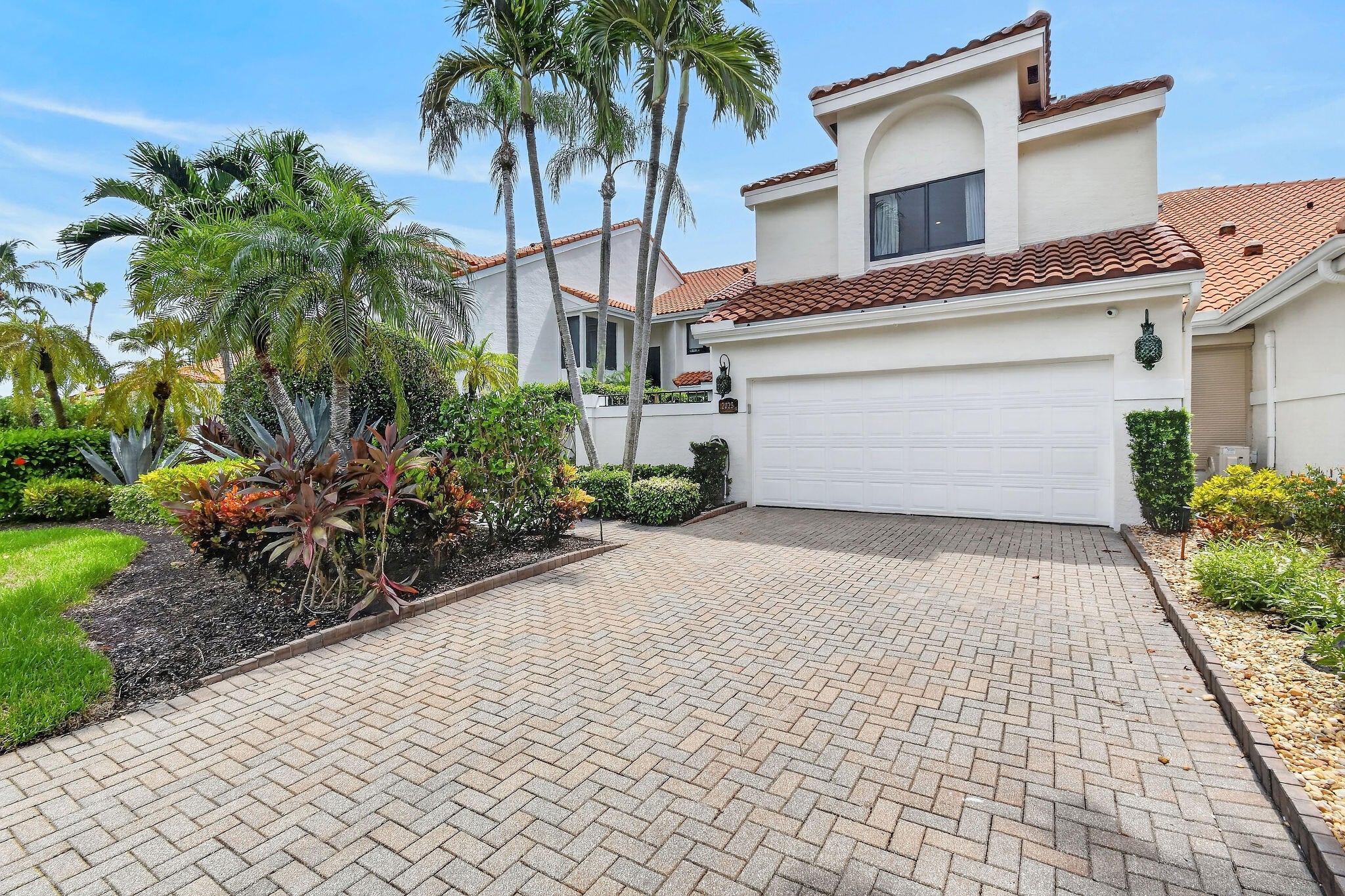 2025 La Porte Drive