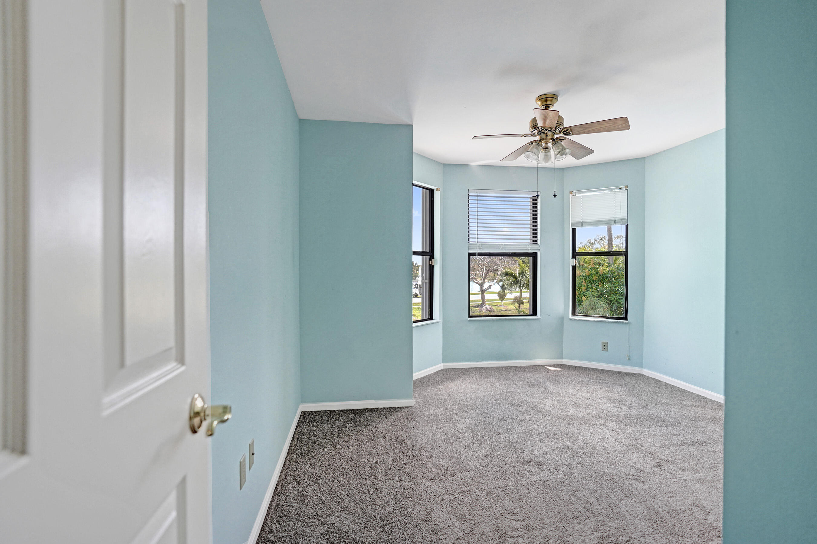 Harbour Lakes - Residential Lease