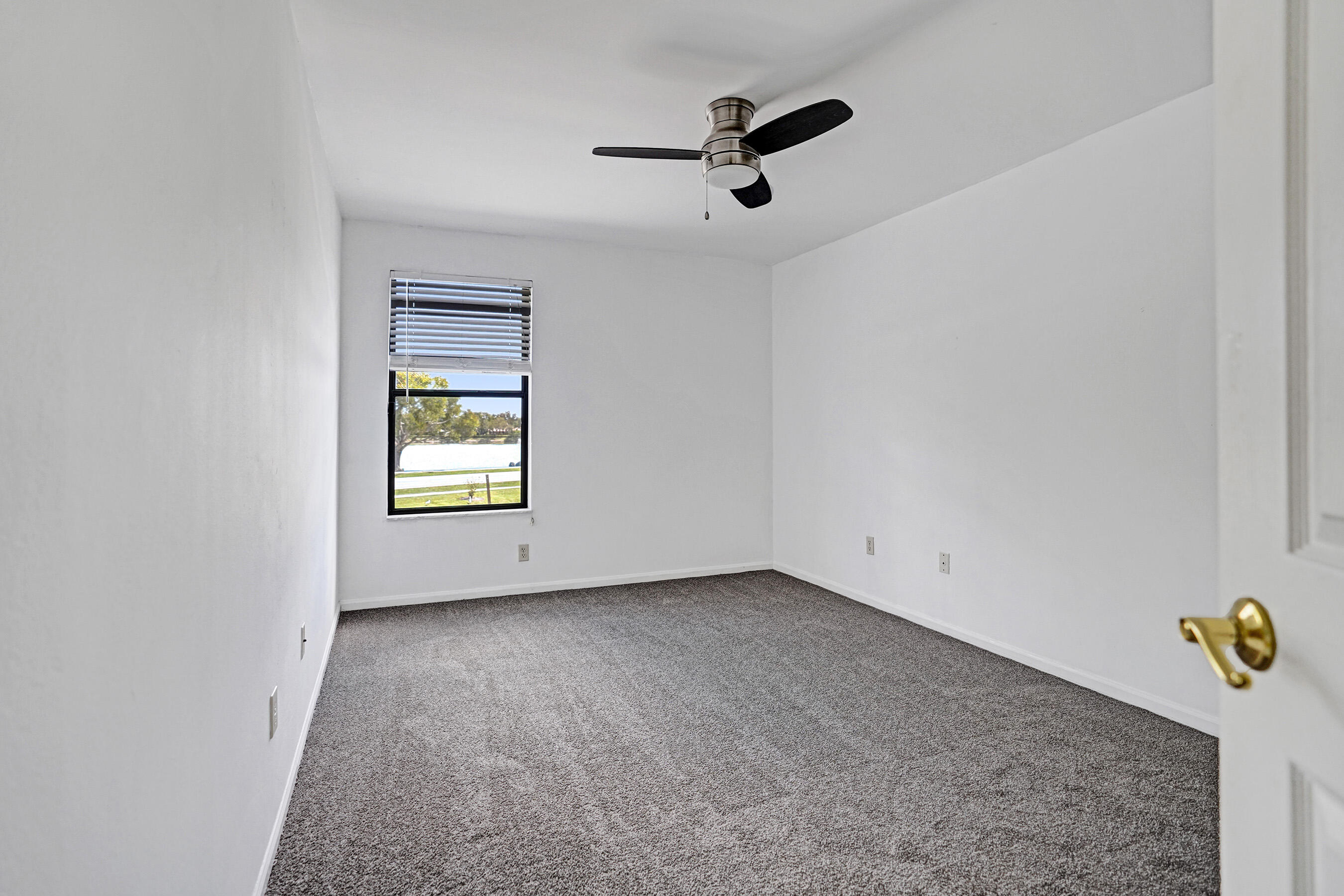 Harbour Lakes - Residential Lease