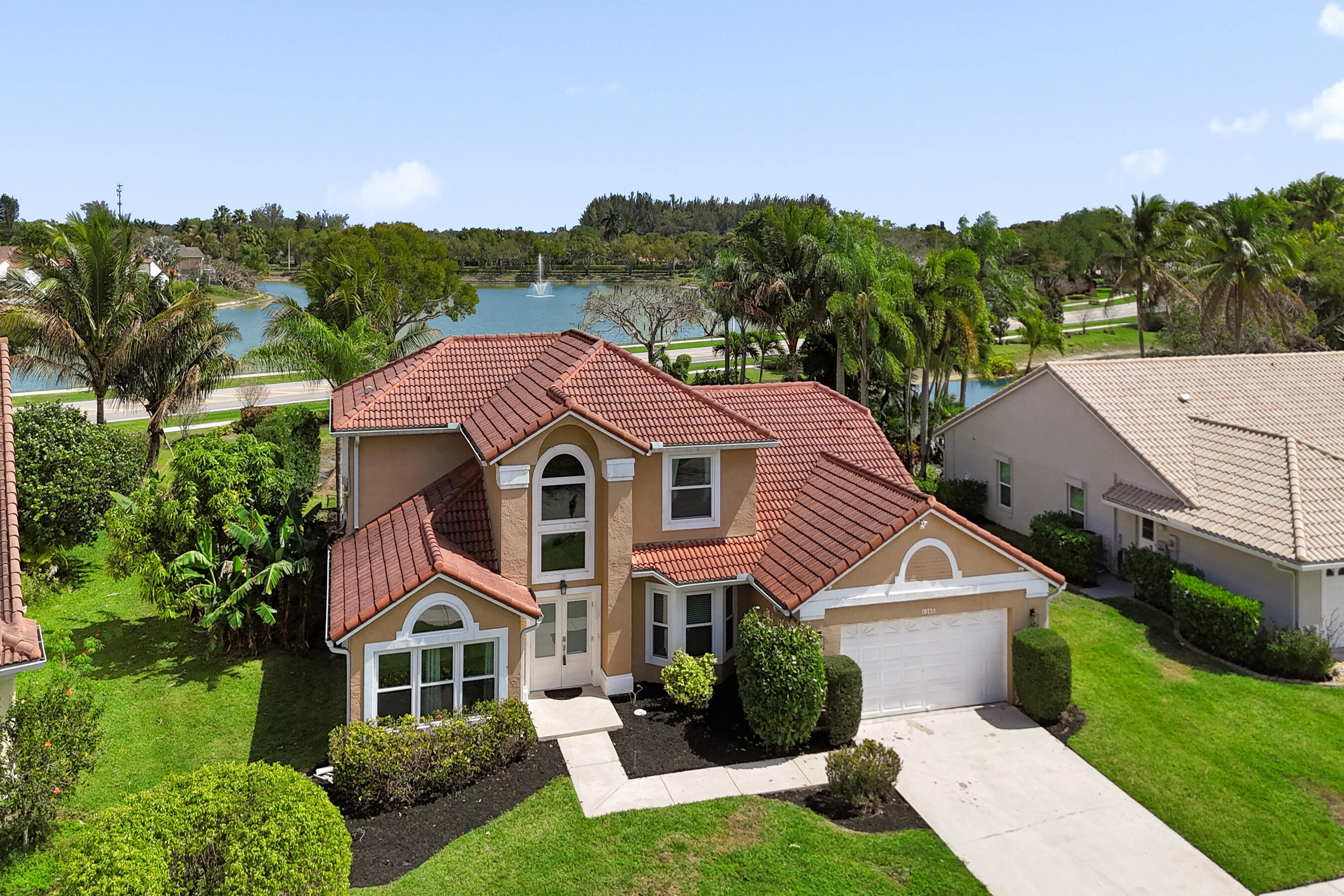 10732 Sea Cliff Circle