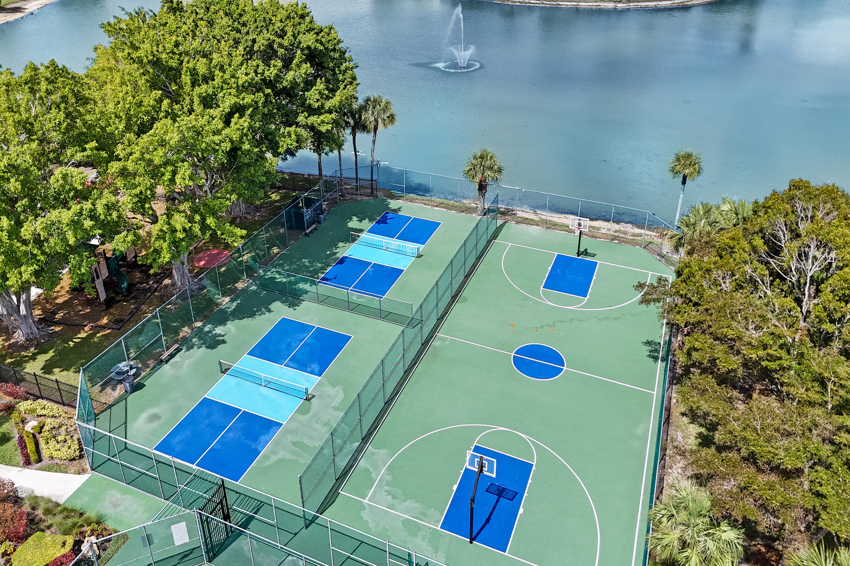 Harbour Lakes - Residential Lease