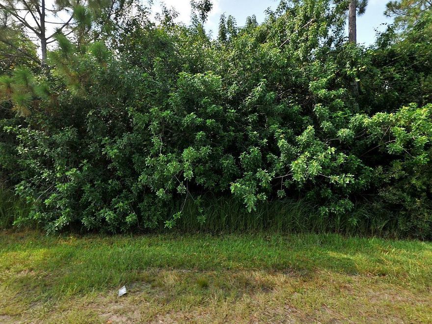 Ready to build your new home?  Corner lot in Port St.. Lucie.  Won't last.  Close to shopping and I-95. Sidewalk in front of property.