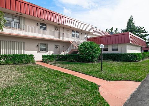 A home in Royal Palm Beach