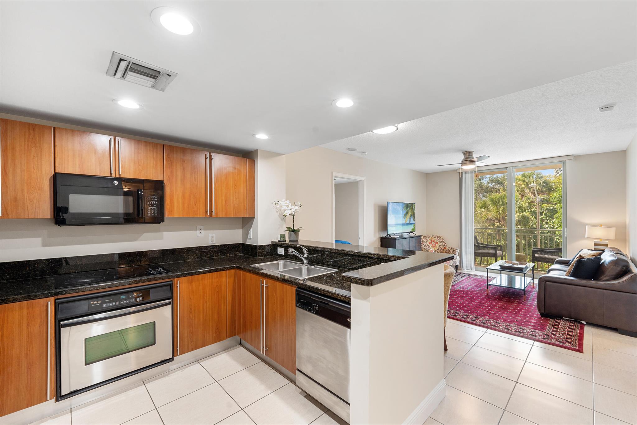 610 Clematis Street 234