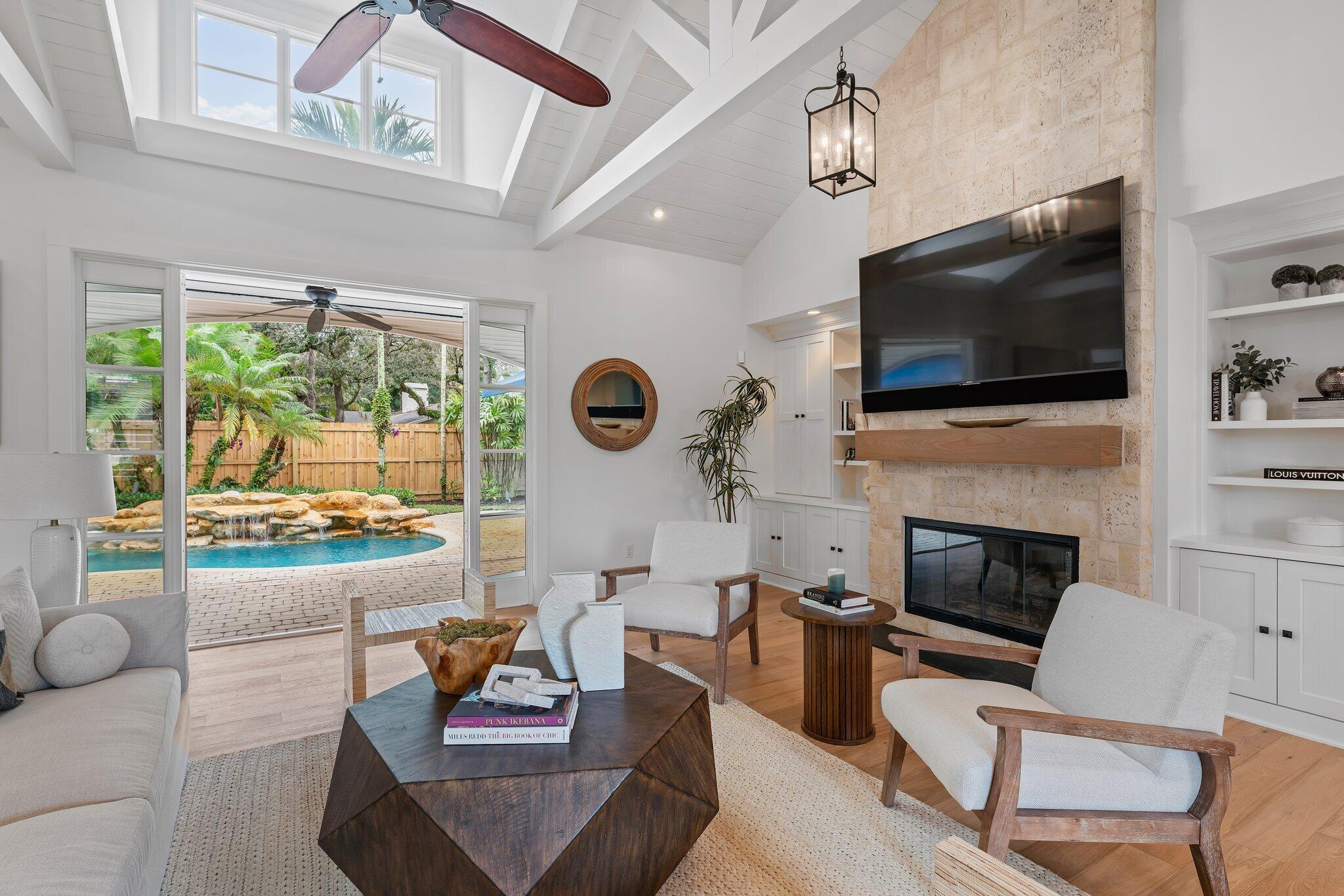 PALM HARBOR - Residential