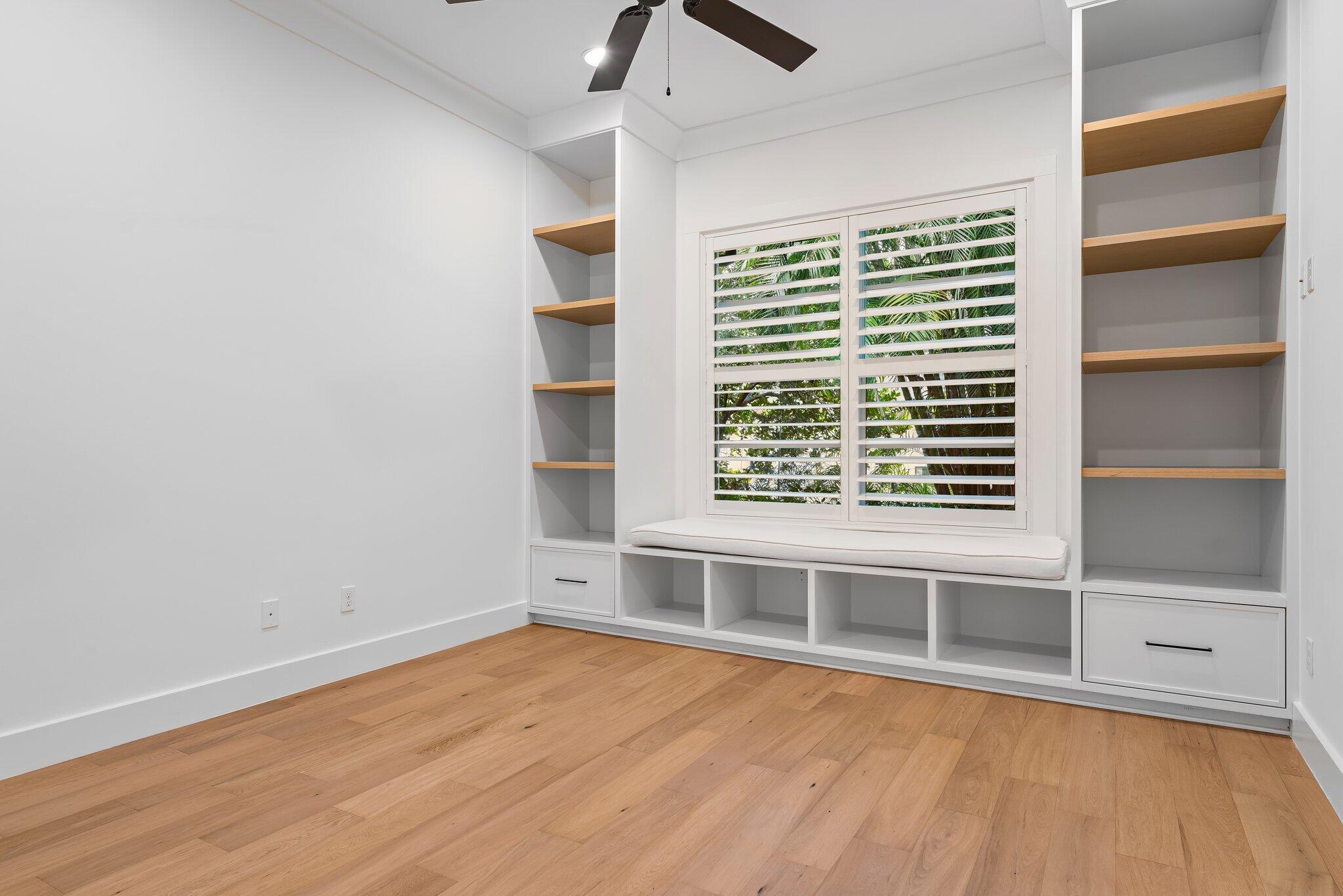 PALM HARBOR - Residential