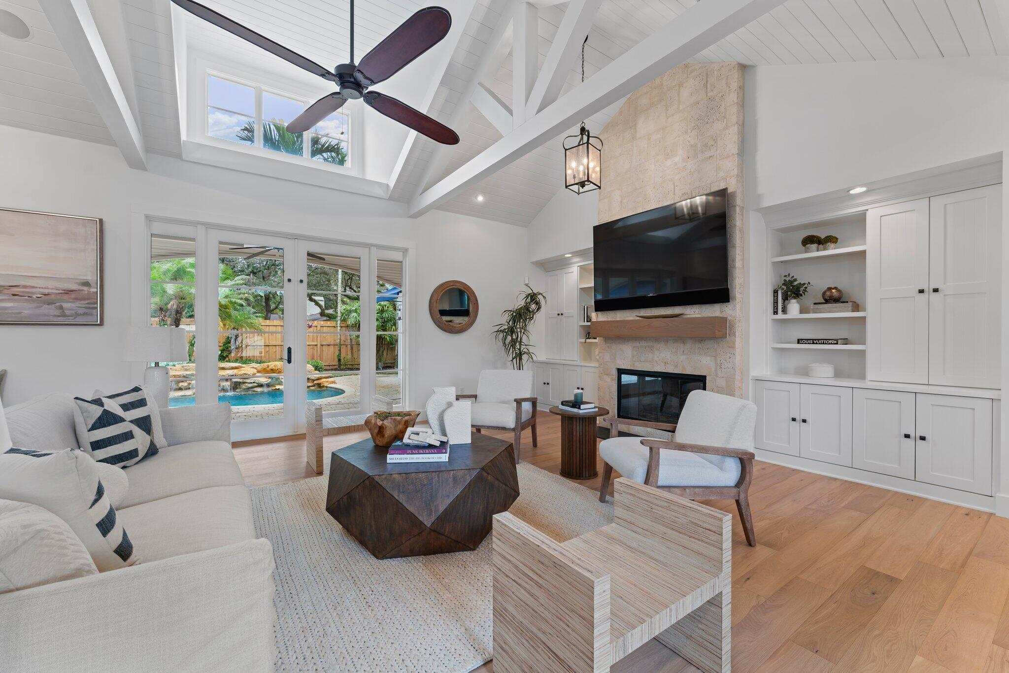 PALM HARBOR - Residential