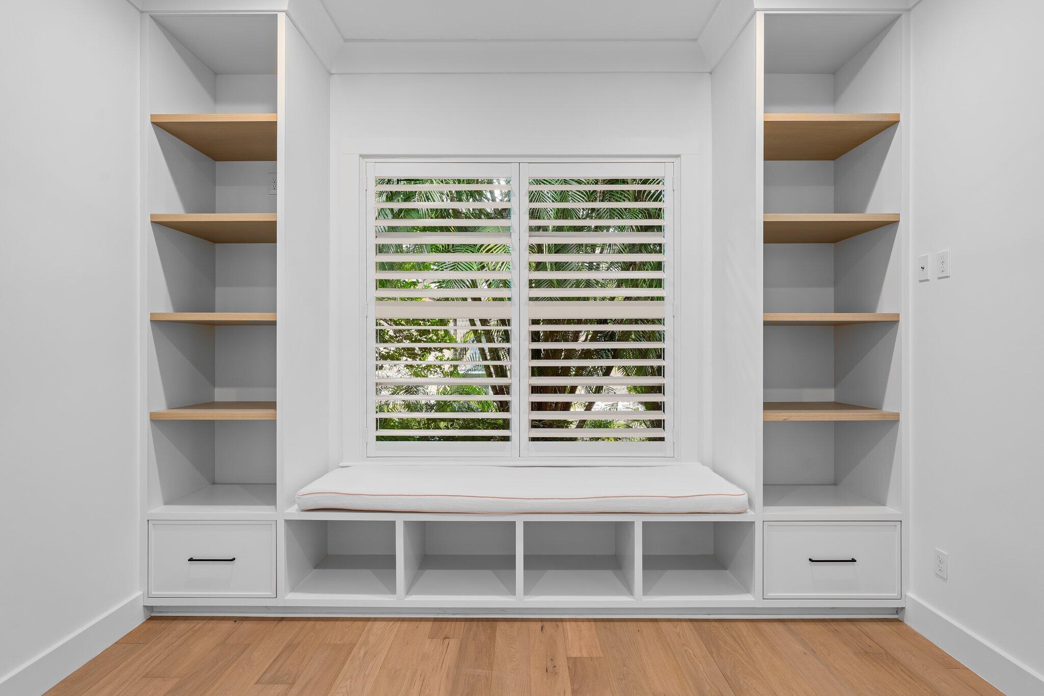 PALM HARBOR - Residential