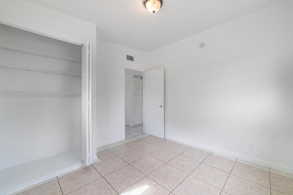 Forest Hill Village Plat 3 IN - Residential