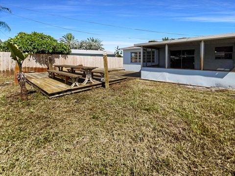 A home in Deerfield Beach