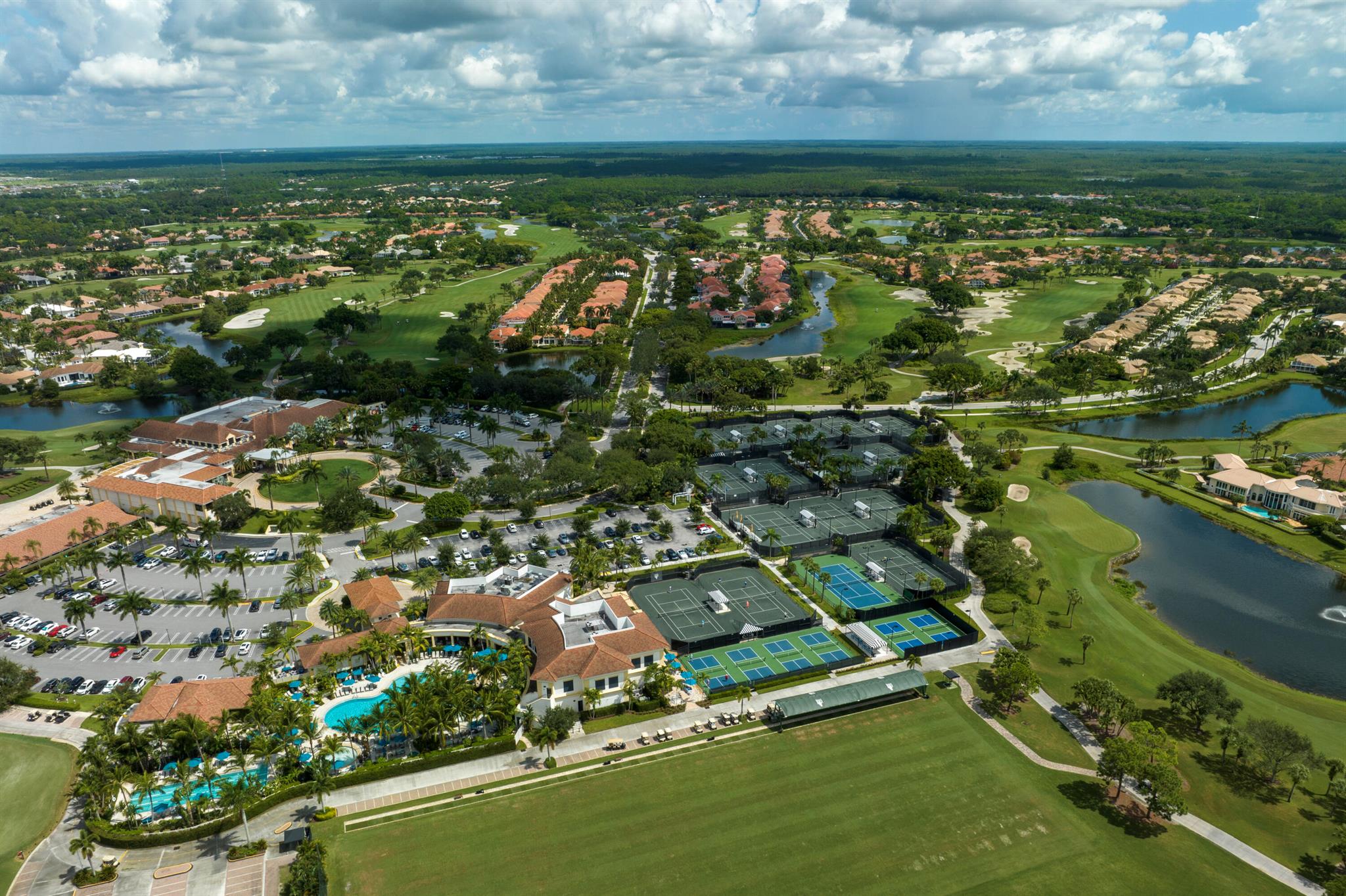 IBIS GOLF AND COUNTRY CLU - Residential