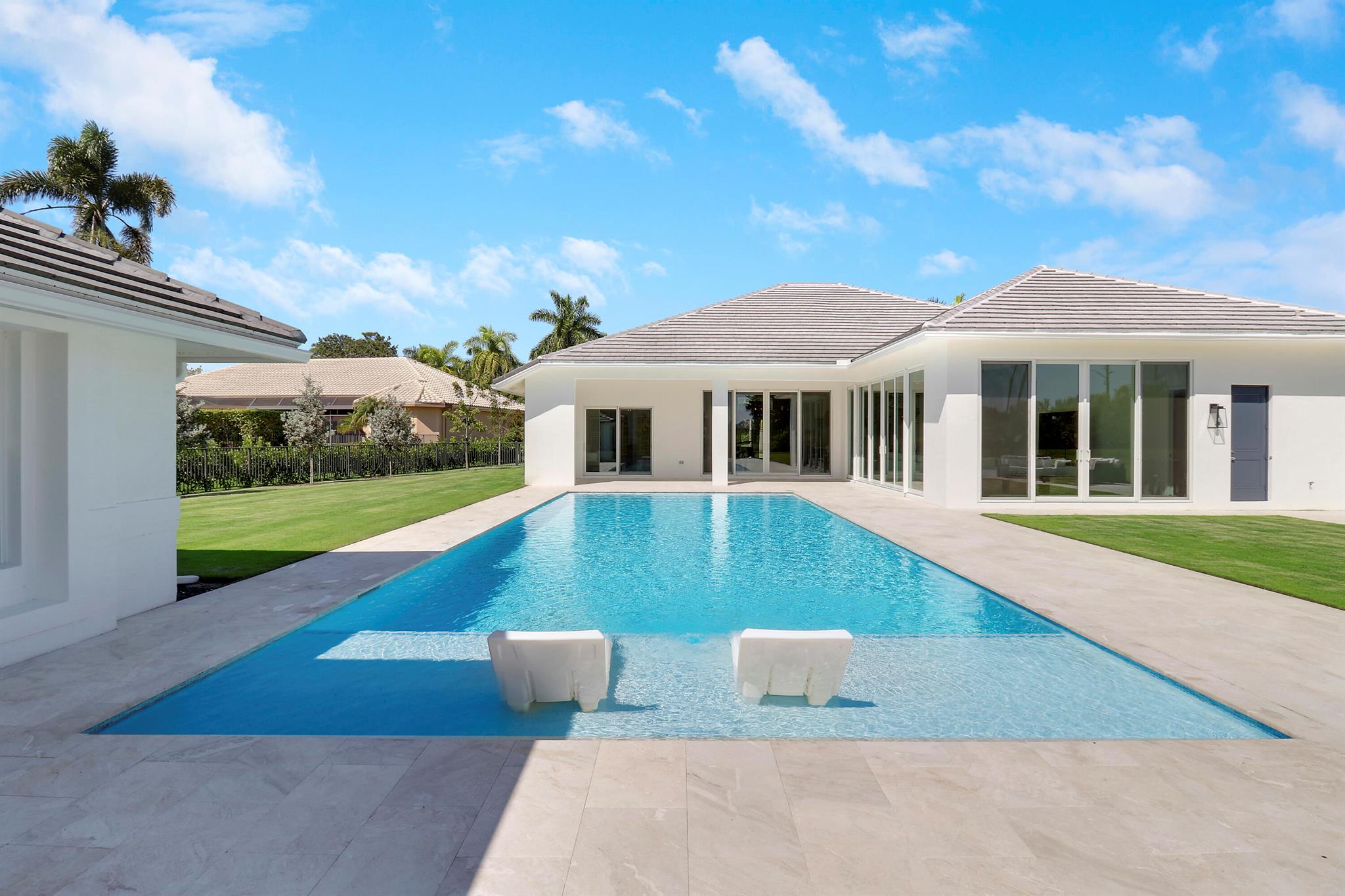 IBIS GOLF AND COUNTRY CLU - Residential