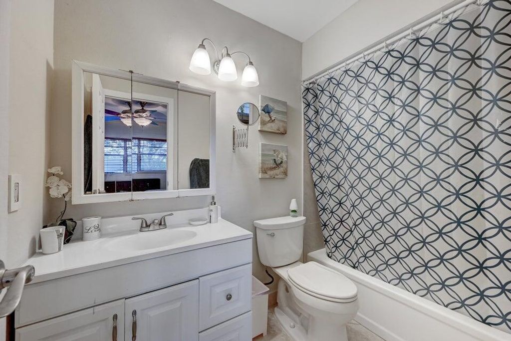 Photo of 5102 NW 36th Street #604, Lauderdale Lakes, FL 33319 (MLS # R11101479)