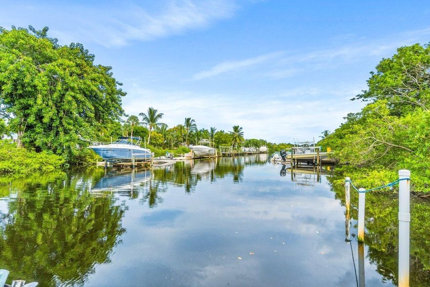 Clean and spacious 1/1 condo on the Earman River with ocean access. Bring your kayak, jet ski, and paddle boards. This quaint 7 unit building has off street parking, and is in prime location to everything... beaches, shopping, Downtown at the Gardens, Gardens Mall, NPB County Club, amazing restaurants and entertainment. No pets and No smoking.