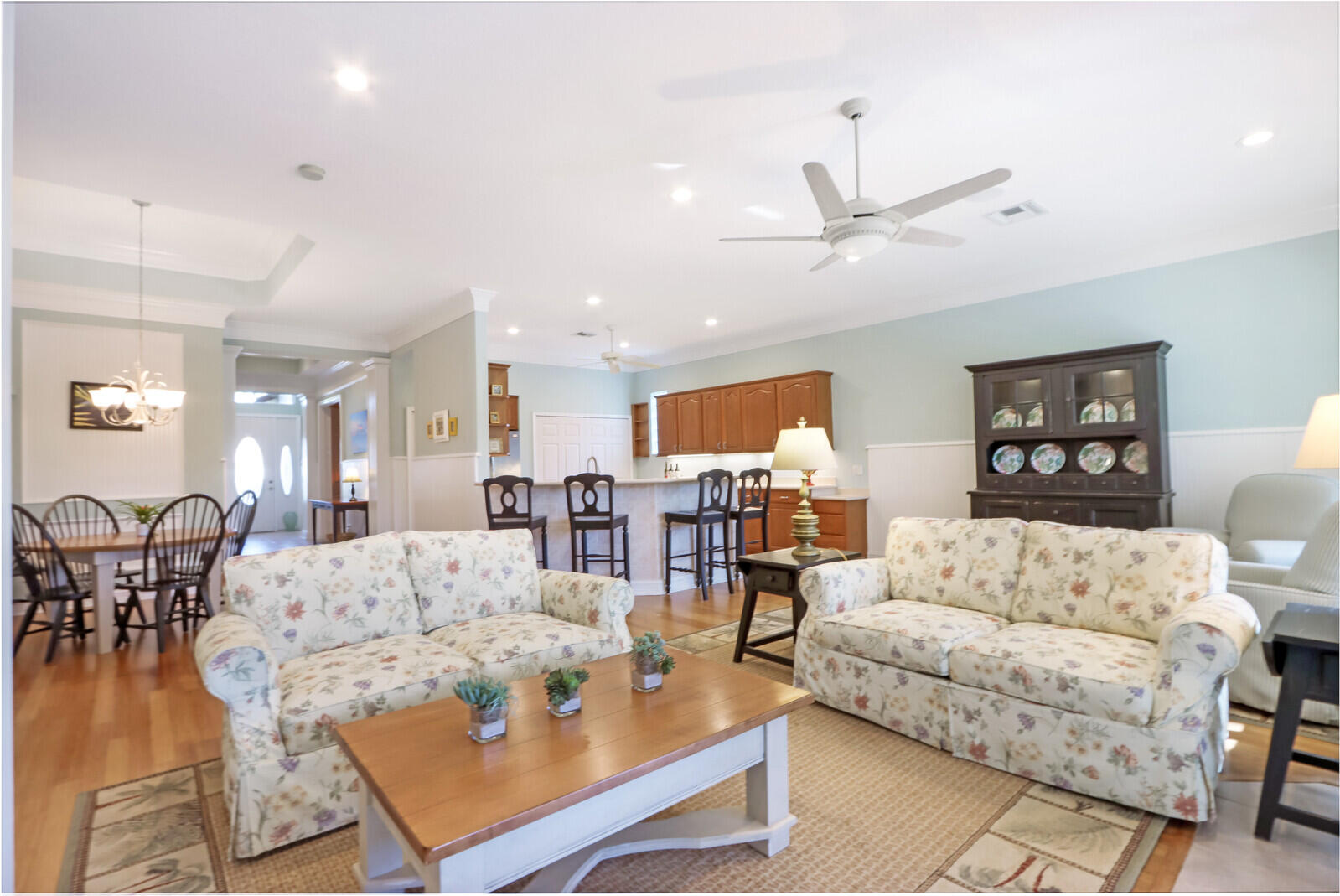 POD 27 AT THE RESERVE MUIRFIELD REPLAT - Residential