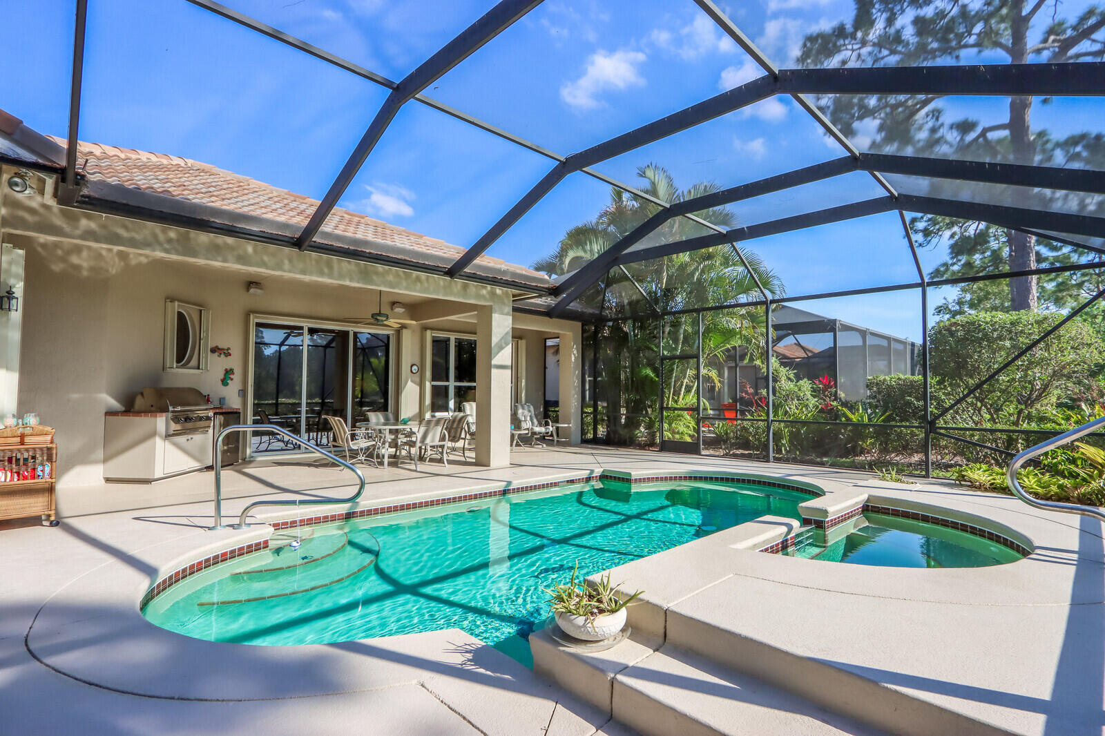 POD 27 AT THE RESERVE MUIRFIELD REPLAT - Residential