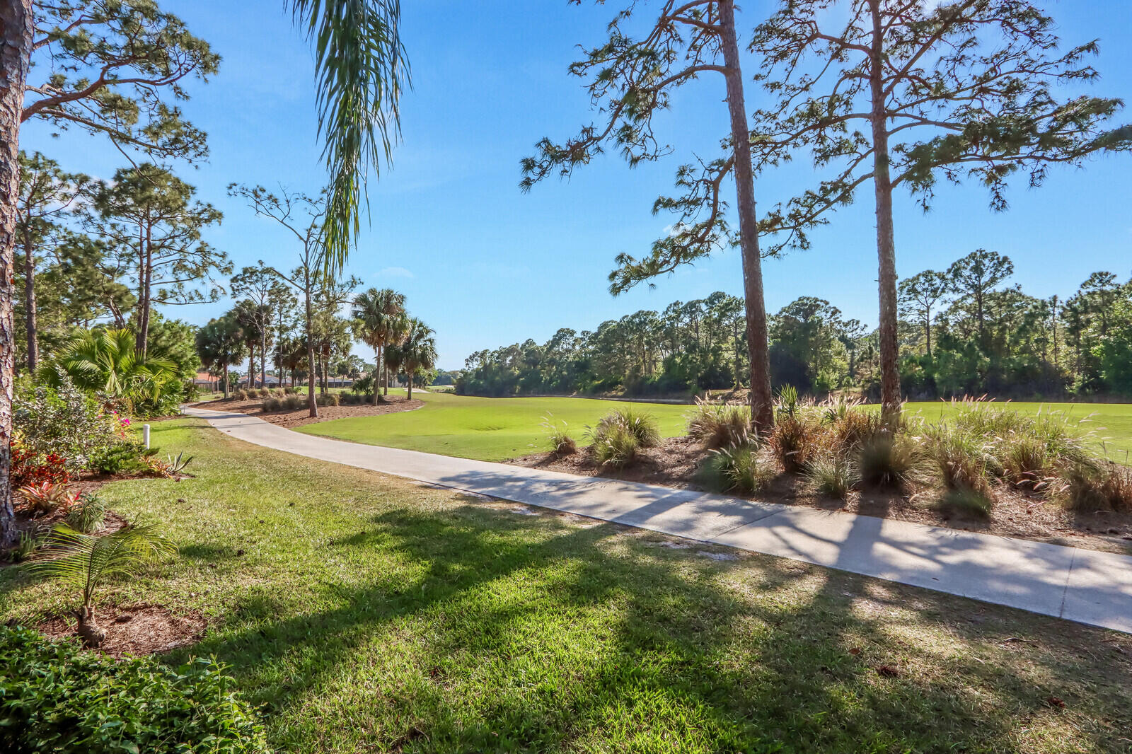 POD 27 AT THE RESERVE MUIRFIELD REPLAT - Residential