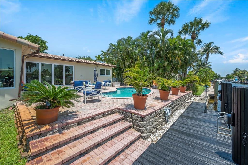 SOUTH NEW RIVER ISLES SEC - Residential