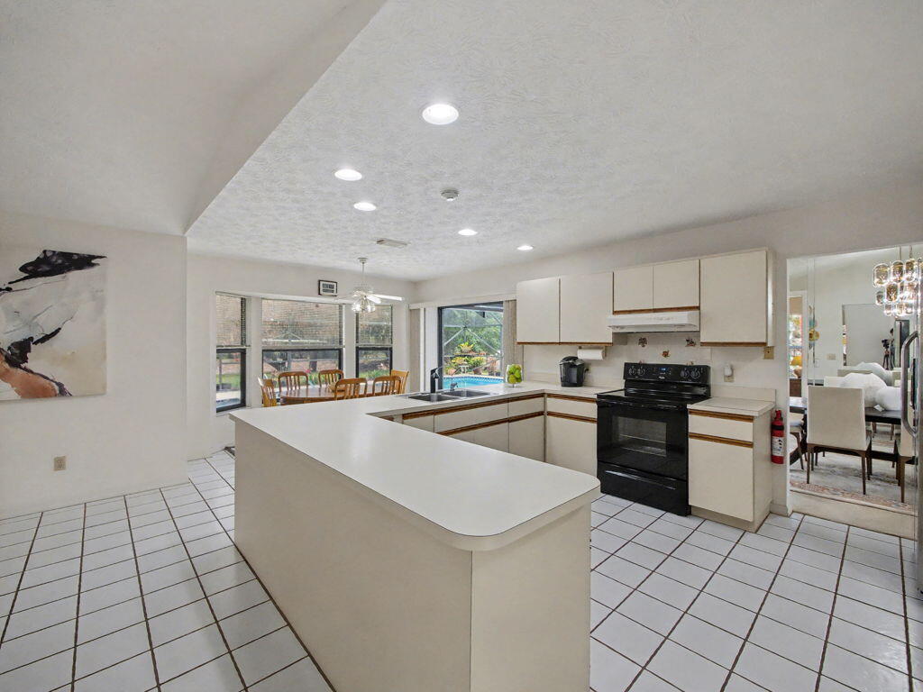 SOUTH PORT ST LUCIE UNIT 5 - Residential