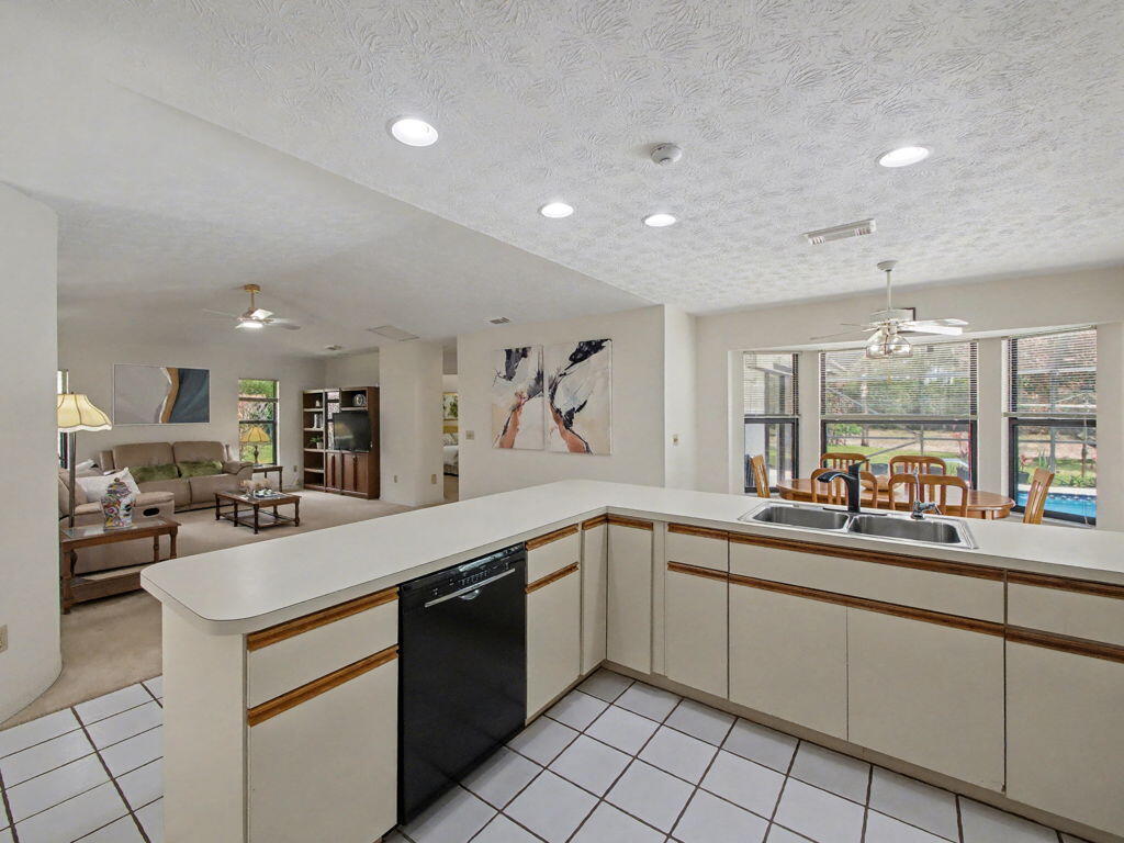 SOUTH PORT ST LUCIE UNIT 5 - Residential