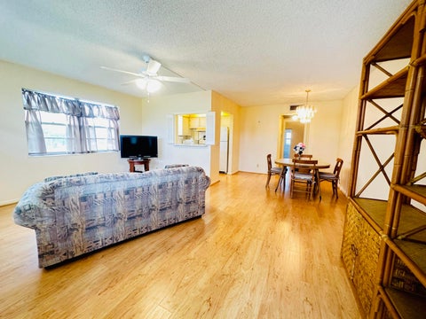 Tiny photo for 269 Farnham L, Deerfield Beach, FL 33442 (MLS # B26029389)