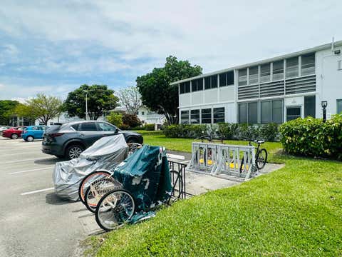 Tiny photo for 269 Farnham L, Deerfield Beach, FL 33442 (MLS # B26029389)