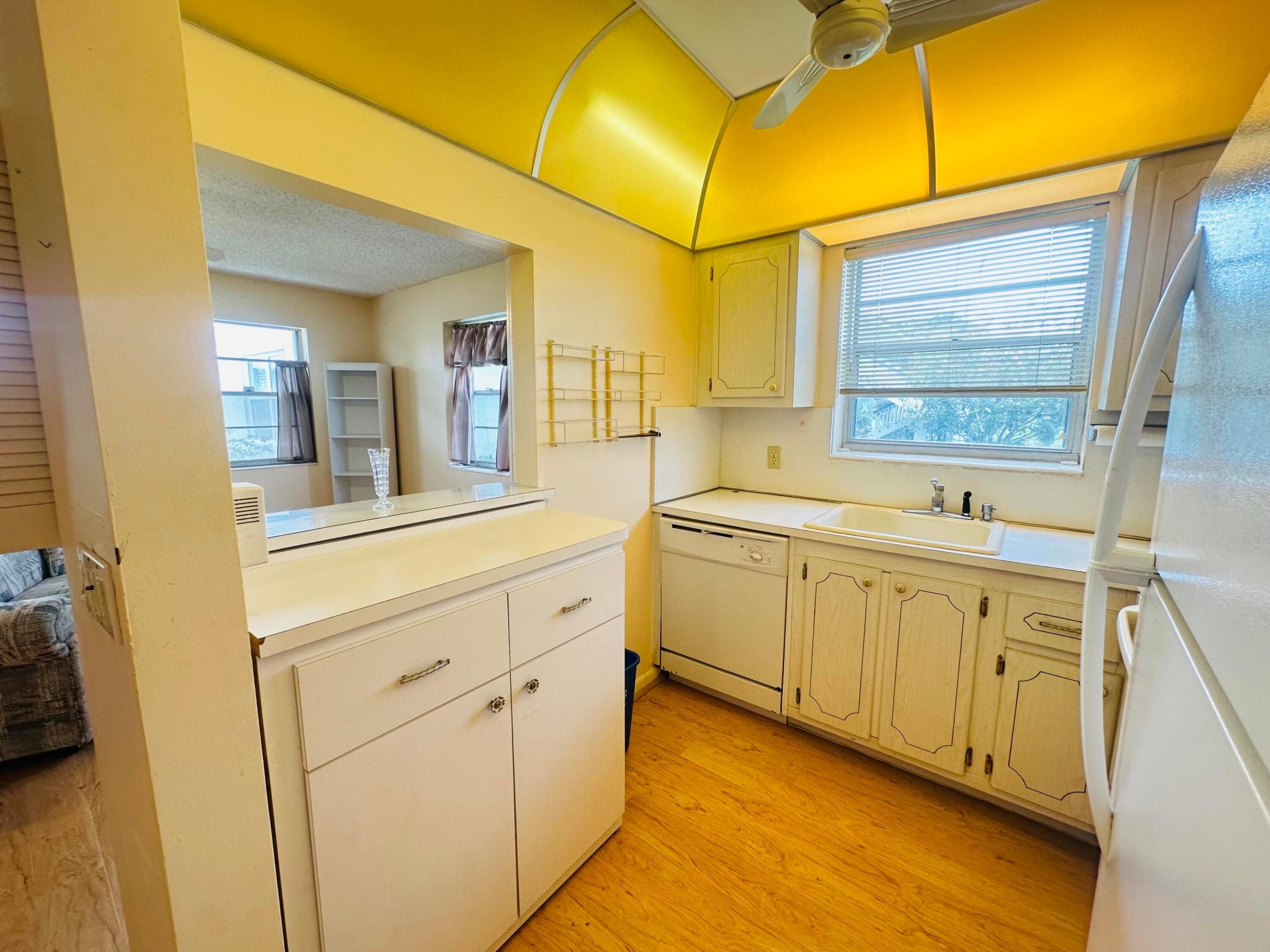 FARNHAM L CONDO - Residential